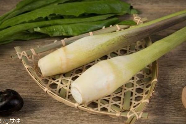 什么是茭白呢 茭白有什么營養(yǎng)價(jià)值呢 什么是茭白呢 茭白有什么營養(yǎng)價(jià)值呢