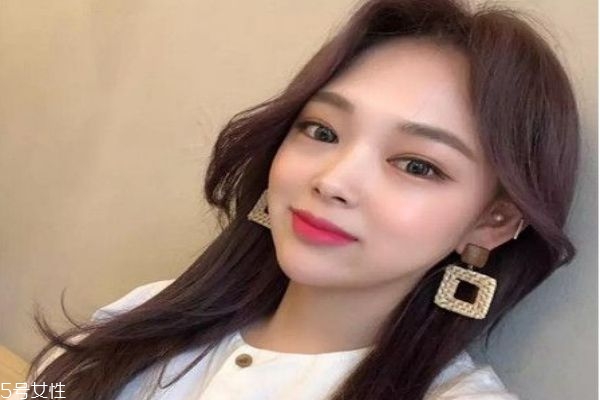 2019秋季染什么顏色好看不顯黃 2019秋季最新流行發(fā)色 2019秋季染什么顏色好看不顯黃 2019秋季最新流行發(fā)色