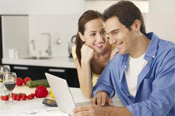 怎樣讓老公越來越愛自己 婚姻保鮮秘訣 怎樣讓老公越來越愛自己 婚姻保鮮秘訣