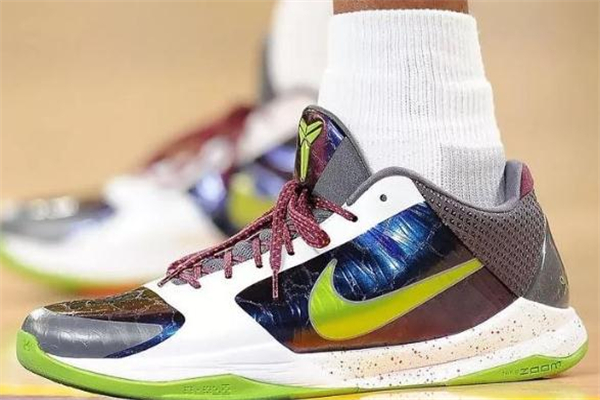 耐克zk5小丑配色什么時候復刻 zk5和zk6哪個好 耐克zk5小丑配色什么時候復刻 zk5和zk6哪個好