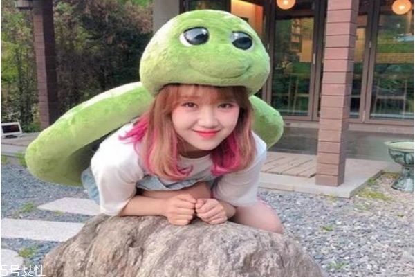 櫻花粉發(fā)色能保持幾天 櫻花粉發(fā)色掉色后是什么顏色 櫻花粉發(fā)色能保持幾天 櫻花粉發(fā)色掉色后是什么顏色