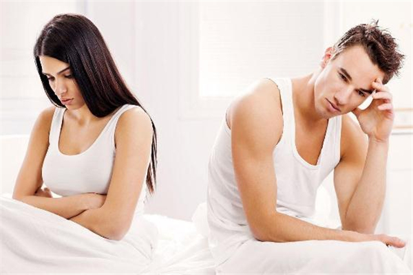 夫妻冷戰(zhàn)多久會(huì)沒感情 夫妻冷戰(zhàn)怎么解決 夫妻冷戰(zhàn)多久會(huì)沒感情 夫妻冷戰(zhàn)怎么解決