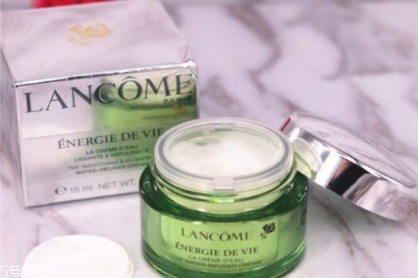 蘭蔻水光潤養(yǎng)活力霜多少錢 蘭蔻水光潤養(yǎng)活力霜價格 蘭蔻水光潤養(yǎng)活力霜多少錢 蘭蔻水光潤養(yǎng)活力霜價格