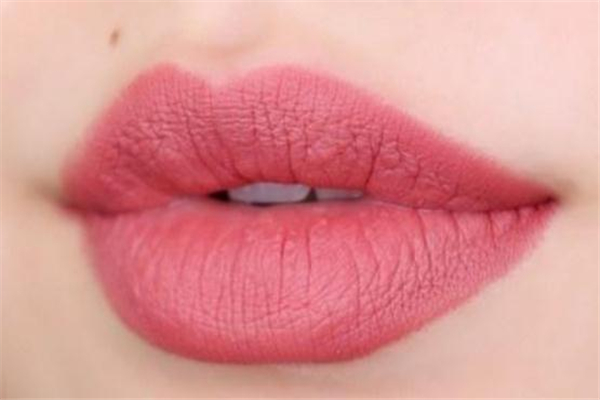 士力架口紅試色 士力架口紅多少錢 士力架口紅試色 士力架口紅多少錢