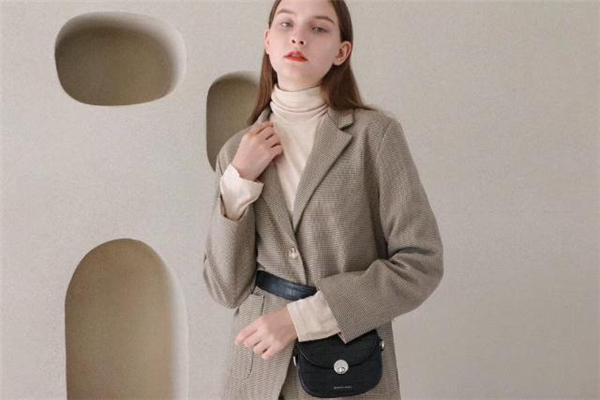 小mk是什么牌子包包 小mk包包全名叫什么 小mk是什么牌子包包 小mk包包全名叫什么