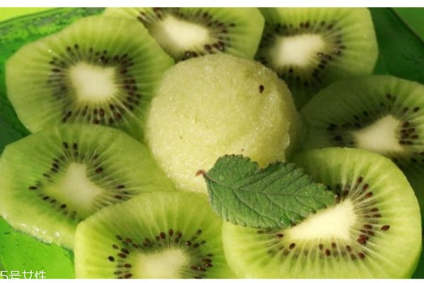 什么是奇異果呢 奇異果有什么營養(yǎng)價值呢 什么是奇異果呢 奇異果有什么營養(yǎng)價值呢