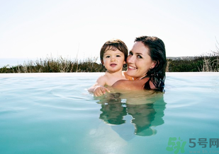 水中分娩疼嗎？水中分娩的條件及要求