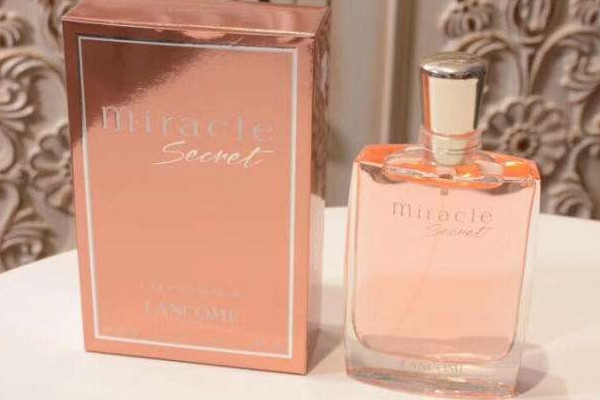 蘭蔻涉足哪些領域 人氣底妝有哪些