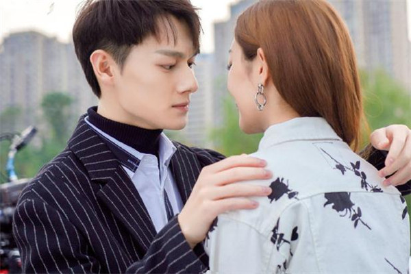 前任有女朋友了還能挽回嗎 前男友有女朋友了怎么挽回 前任有女朋友了還能挽回嗎 前男友有女朋友了怎么挽回