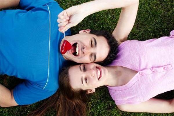 情侶磨合期怎么度過 戀愛磨合期一般多久 情侶磨合期怎么度過 戀愛磨合期一般多久