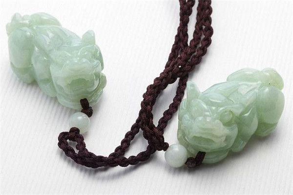 翡翠貔貅怎么開光 翡翠貔貅的佩戴忌諱 翡翠貔貅怎么開光 翡翠貔貅的佩戴忌諱