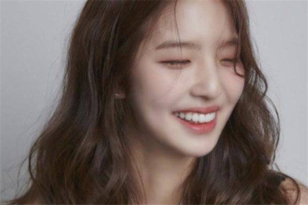 煙草棕色頭發(fā)掉色是什么顏色 煙草棕色頭發(fā)容易掉色嗎 煙草棕色頭發(fā)掉色是什么顏色 煙草棕色頭發(fā)容易掉色嗎