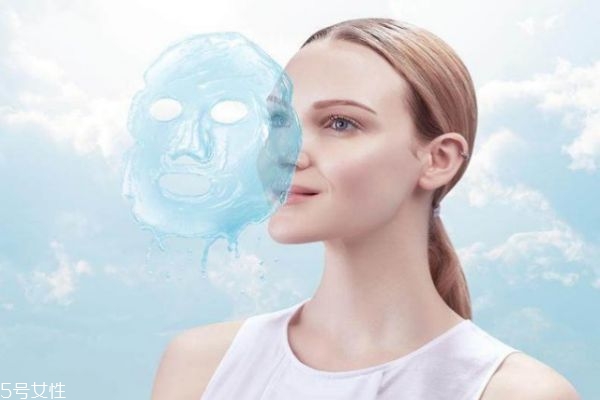 用完涂抹式面膜還要用護(hù)膚品嗎 做完面膜要用護(hù)膚品 用完涂抹式面膜還要用護(hù)膚品嗎 做完面膜要用護(hù)膚品