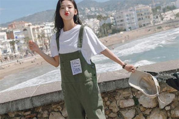 十一旅游穿什么拍照好看 十一旅游穿搭指南 十一旅游穿什么拍照好看 十一旅游穿搭指南