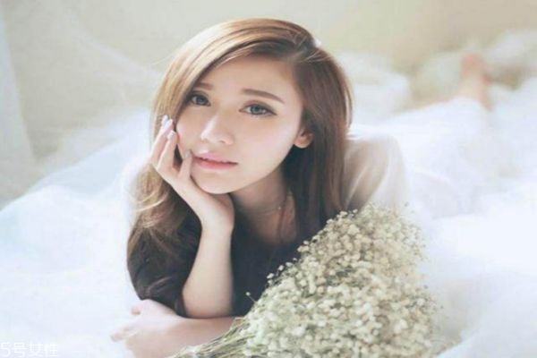 怎樣知道男人婚后對(duì)自己怎么樣 婚前教你怎么看男人 怎樣知道男人婚后對(duì)自己怎么樣 婚前教你怎么看男人