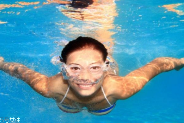 什么是食腦蟲呢 食腦蟲生長在哪里呢 什么是食腦蟲呢 食腦蟲生長在哪里呢