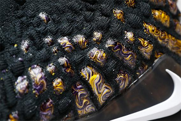 耐克詹姆斯17代開箱測(cè)評(píng) lbj17實(shí)物開箱報(bào)告 耐克詹姆斯17代開箱測(cè)評(píng) lbj17實(shí)物開箱報(bào)告