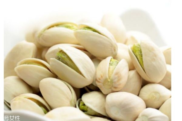 開心果有什么營(yíng)養(yǎng)價(jià)值呢 吃開心果有什么好處呢 開心果有什么營(yíng)養(yǎng)價(jià)值呢 吃開心果有什么好處呢