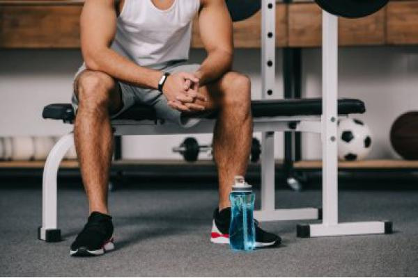 波比跳傷膝蓋嗎 波比跳主要瘦哪 波比跳傷膝蓋嗎 波比跳主要瘦哪