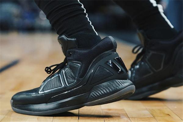 羅斯10和pg3哪個(gè)好 羅斯10和pg3對(duì)比測(cè)評(píng) 羅斯10和pg3哪個(gè)好 羅斯10和pg3對(duì)比測(cè)評(píng)