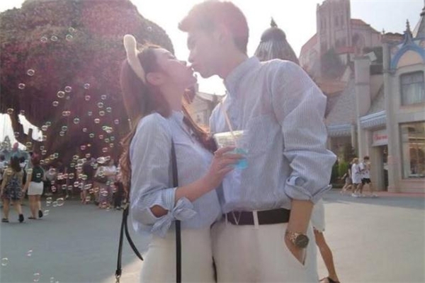 剛認識的男生說喜歡我可信嗎 剛認識的男生喜歡你的表現(xiàn) 剛認識的男生說喜歡我可信嗎 剛認識的男生喜歡你的表現(xiàn)