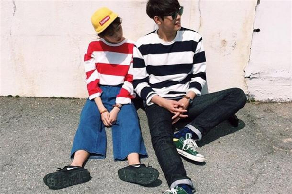 和女生聊天尺度怎么把握 和女生大尺度聊天說(shuō)明什么 和女生聊天尺度怎么把握 和女生大尺度聊天說(shuō)明什么