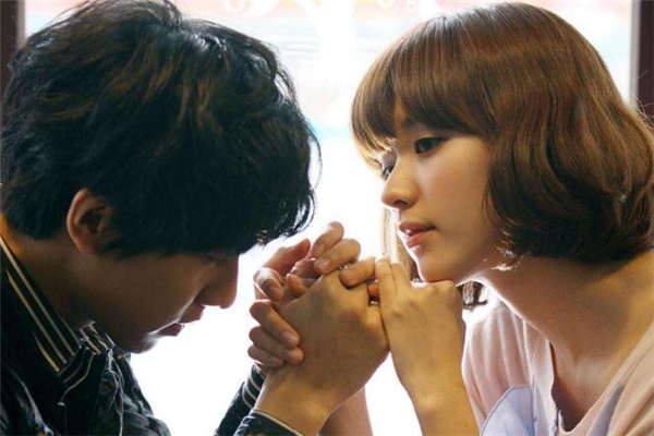 女生說辛苦了怎么回復(fù) 女生說辛苦了什么意思 女生說辛苦了怎么回復(fù) 女生說辛苦了什么意思