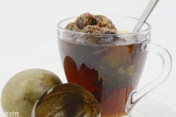 羅漢果應(yīng)該怎么使用呢 使用羅漢果有什么注意的呢 羅漢果應(yīng)該怎么使用呢 使用羅漢果有什么注意的呢