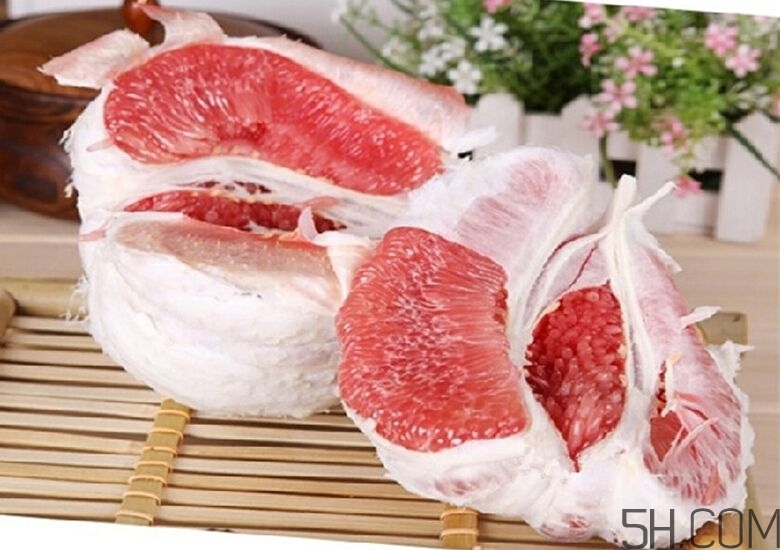 紅心柚子多少錢一斤？紅心柚子怎么挑選？