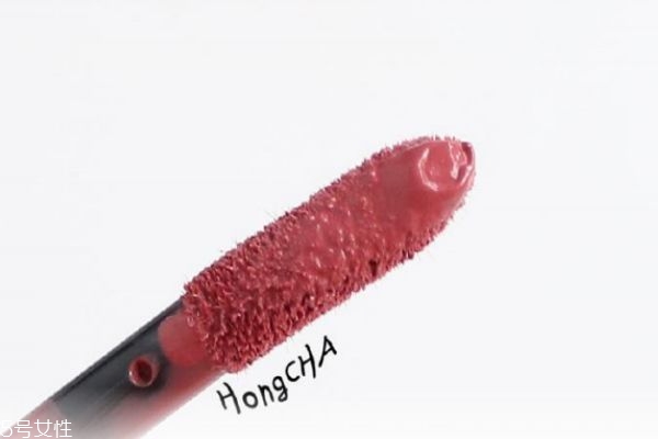 阿瑪尼紅管新色524什么顏色 阿瑪尼紅管新色524試色 阿瑪尼紅管新色524什么顏色 阿瑪尼紅管新色524試色