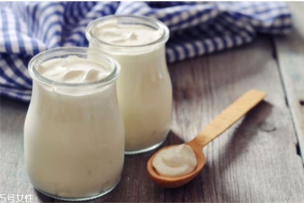 秋天吃酸的好處是什么 多吃酸的好處和壞處 秋天吃酸的好處是什么 多吃酸的好處和壞處