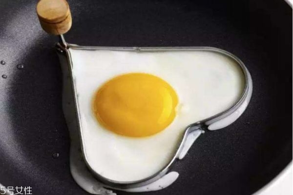 雞蛋怎么烹飪最營養(yǎng) 吃雞蛋最常見的誤區(qū) 雞蛋怎么烹飪最營養(yǎng) 吃雞蛋最常見的誤區(qū)