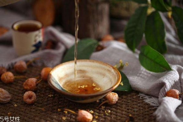 女人喝黃酒的好處 黃酒怎么做的 女人喝黃酒的好處 黃酒怎么做的