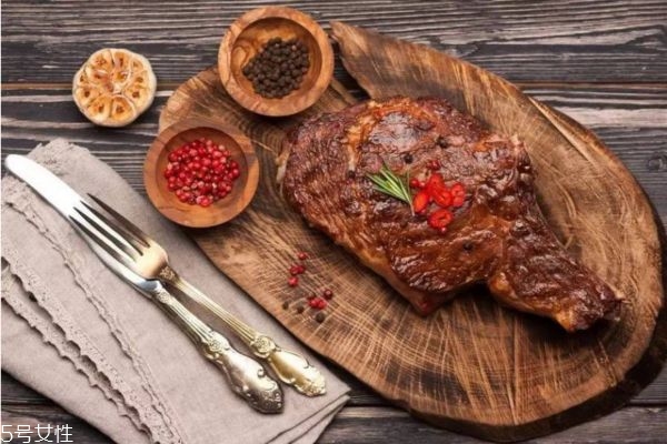 煎肉眼牛排的幾個(gè)要點(diǎn) 關(guān)于牛排的知識(shí)點(diǎn) 煎肉眼牛排的幾個(gè)要點(diǎn) 關(guān)于牛排的知識(shí)點(diǎn)