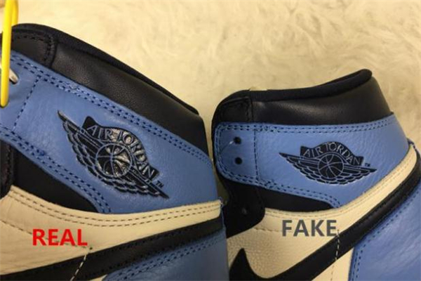 aj1黑曜石北卡藍真假對比 aj1北卡藍黑曜石真假鑒定 aj1黑曜石北卡藍真假對比 aj1北卡藍黑曜石真假鑒定