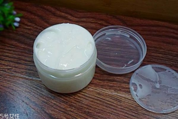 孕婦可以使用護手霜嗎 護手霜可以經(jīng)常使用嗎