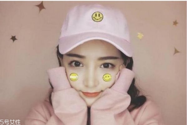 戀愛(ài)中女生應(yīng)不應(yīng)該愛(ài)撒嬌呢 撒嬌是一件壞事嗎