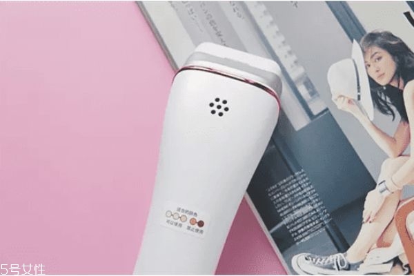 家用脫毛儀和美容院脫毛儀的區(qū)別 脫毛儀好還是美容院 家用脫毛儀和美容院脫毛儀的區(qū)別 脫毛儀好還是美容院