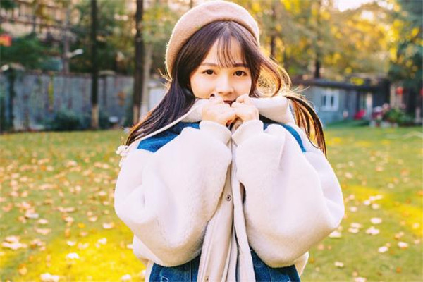 冬季適合戴帽子的發(fā)型 冬季適合戴的帽子有哪些 冬季適合戴帽子的發(fā)型 冬季適合戴的帽子有哪些