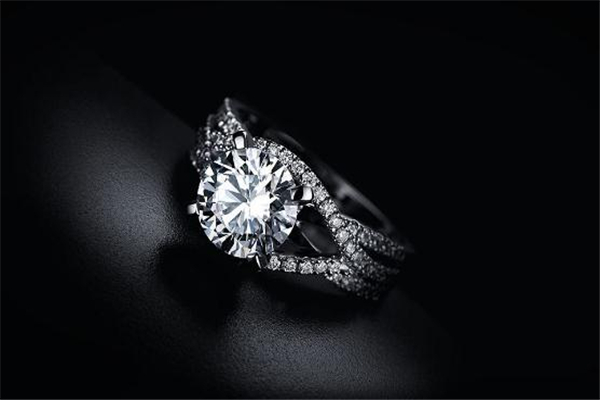 金伯利是什么檔次 金伯利鉆石是大牌子嗎 金伯利是什么檔次 金伯利鉆石是大牌子嗎