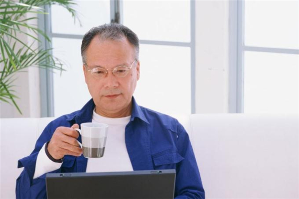 老年人秋季養(yǎng)生秘訣 老人秋天怎么保養(yǎng)身體 老年人秋季養(yǎng)生秘訣 老人秋天怎么保養(yǎng)身體