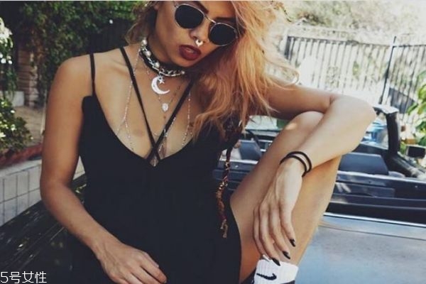 排卵日怎么算 ?排卵試紙強(qiáng)陽后多久會排卵