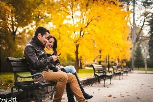 怎樣談戀愛才能長(zhǎng)久 你談戀愛的方式真的是正確的嗎 怎樣談戀愛才能長(zhǎng)久 你談戀愛的方式真的是正確的嗎