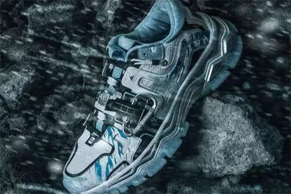 匹克攀登者聯(lián)名發(fā)售時間 匹克態(tài)極攀登者貨量 匹克攀登者聯(lián)名發(fā)售時間 匹克態(tài)極攀登者貨量