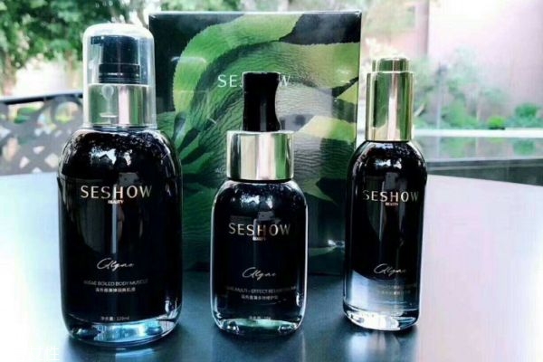 秋天怎么選擇護膚品呢 秋天選擇護膚品要注意什么呢 秋天怎么選擇護膚品呢 秋天選擇護膚品要注意什么呢