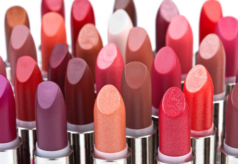 口紅怎么涂才能讓口紅不掉色 口紅怎么涂才能讓口紅不掉色