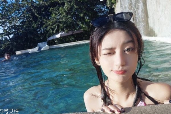 男生對(duì)你有好感的征兆 他開(kāi)始對(duì)你動(dòng)心的表現(xiàn) 男生對(duì)你有好感的征兆 他開(kāi)始對(duì)你動(dòng)心的表現(xiàn)