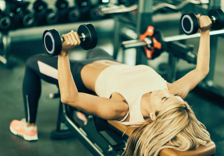 為什么健身都要穿緊身褲 專業(yè)又舒服 為什么健身都要穿緊身褲 專業(yè)又舒服