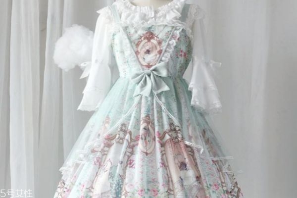 洛麗塔怎么穿搭 洛麗塔有哪些流行穿法 洛麗塔怎么穿搭 洛麗塔有哪些流行穿法