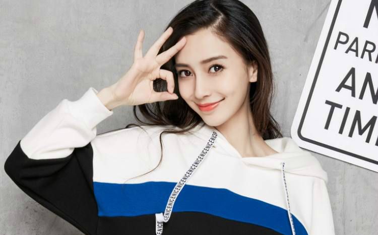 女人如何讓自己變得迷人 內(nèi)外兼?zhèn)? alt=